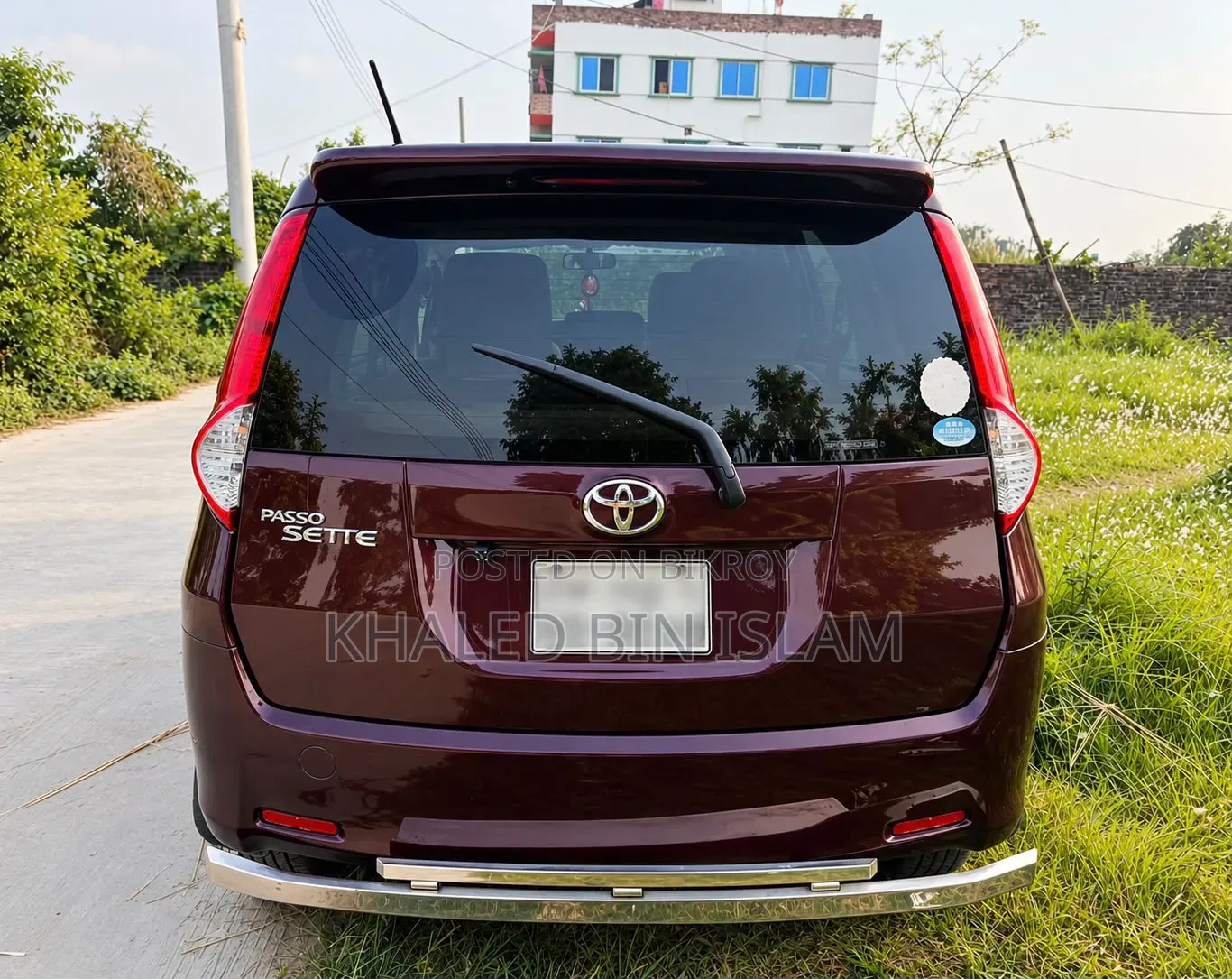 Toyota Passo Sette 2009 Maroon
