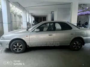 Toyota Vista 1995 Silver
