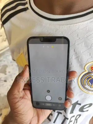 Apple iPhone 13 128 GB Gray