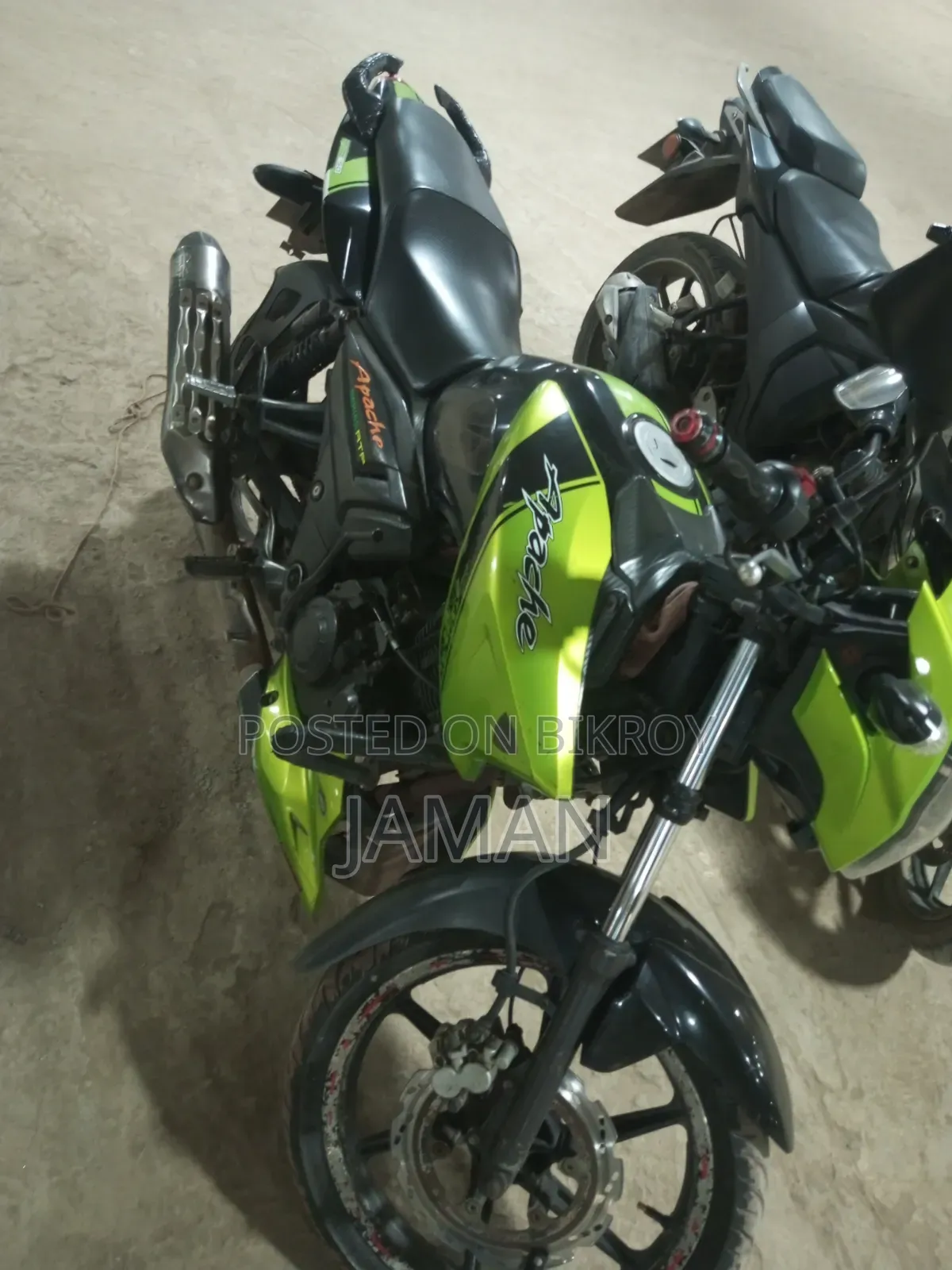 TVS Apache RTR 160 2V 2015 Green