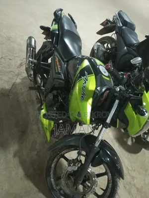 TVS Apache RTR 160 2V 2015 Green