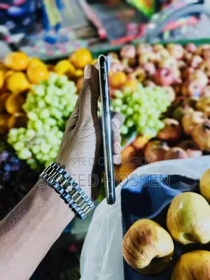 অ্যাপল আইফোন এক্সএস ২৫৬ জিবি রোজ গোল্ড