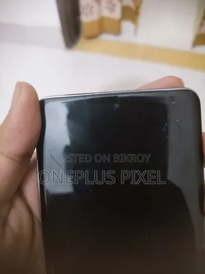 স্যামসাং গ্যালাক্সি এস২০+ ৫জি ২৫৬ জিবি ব্ল্যাক