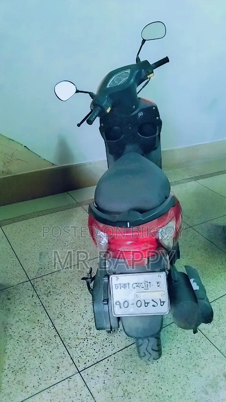 রানার স্কুটি-১১০ ২০২৩ লাল