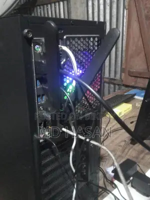 Desktop Computer Gigabyte 8GB AMD SSD 500GB