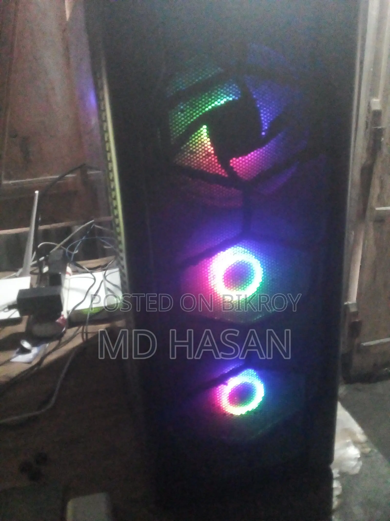 Desktop Computer Gigabyte 8GB AMD SSD 500GB