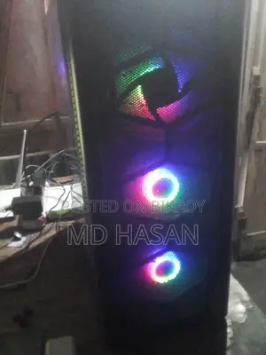 Desktop Computer Gigabyte 8GB AMD SSD 500GB