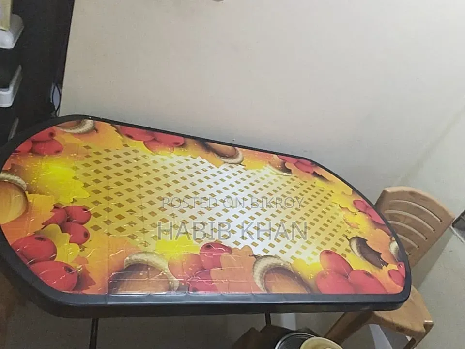 চেয়ার টেবিল