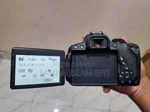 Canon 700d