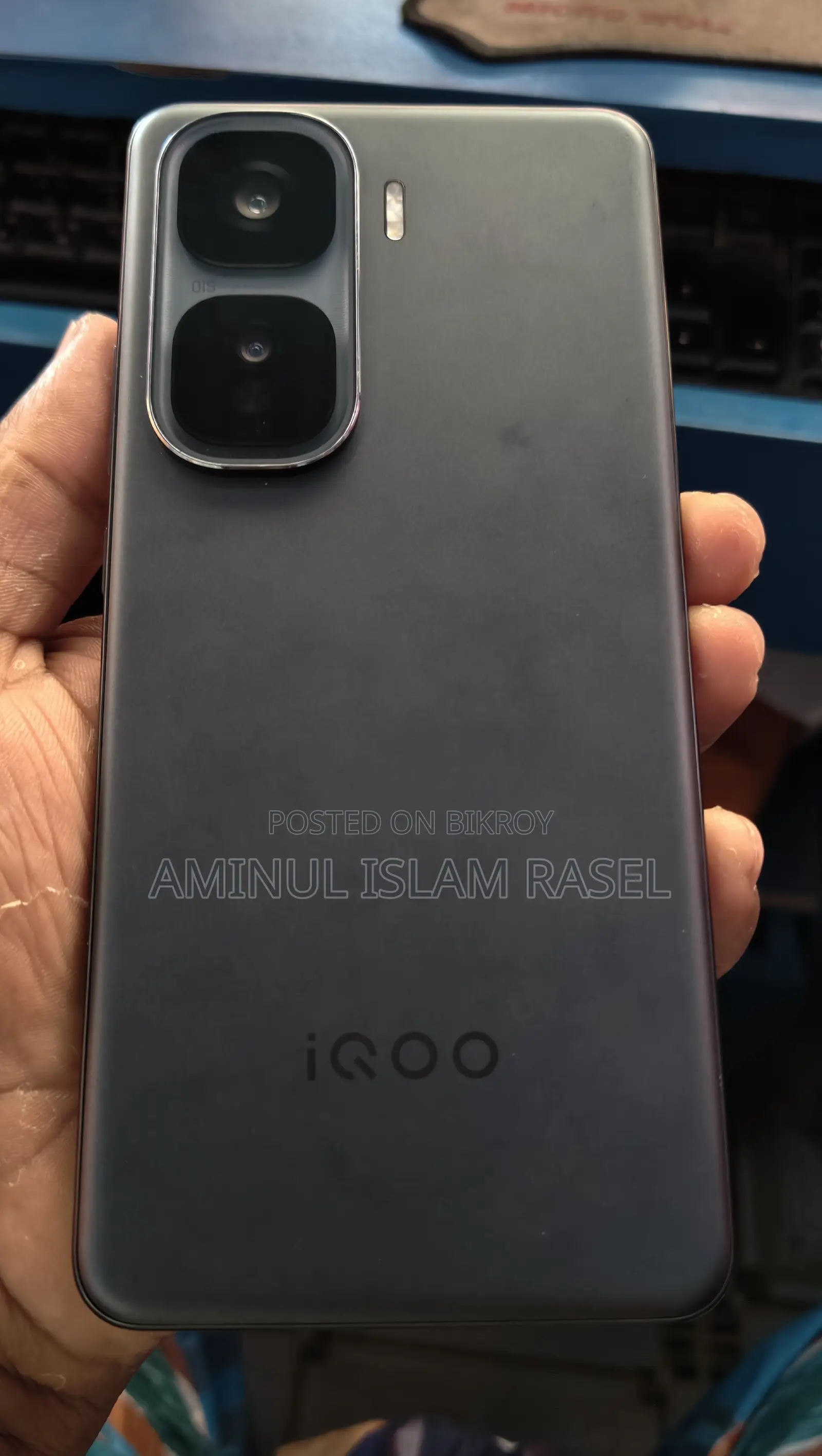 iQOO 256 GB Black
