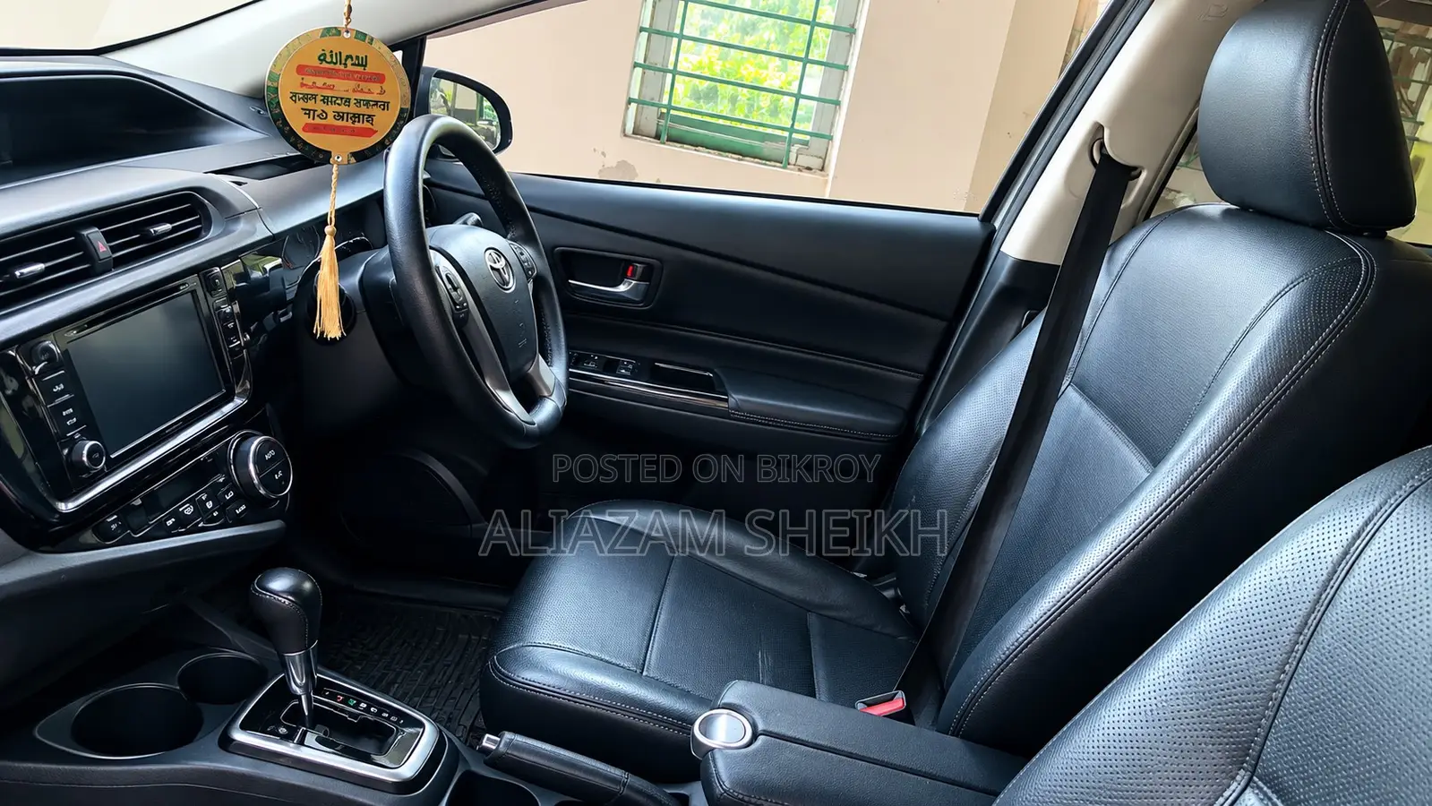 Toyota Aqua S 2014 Gray