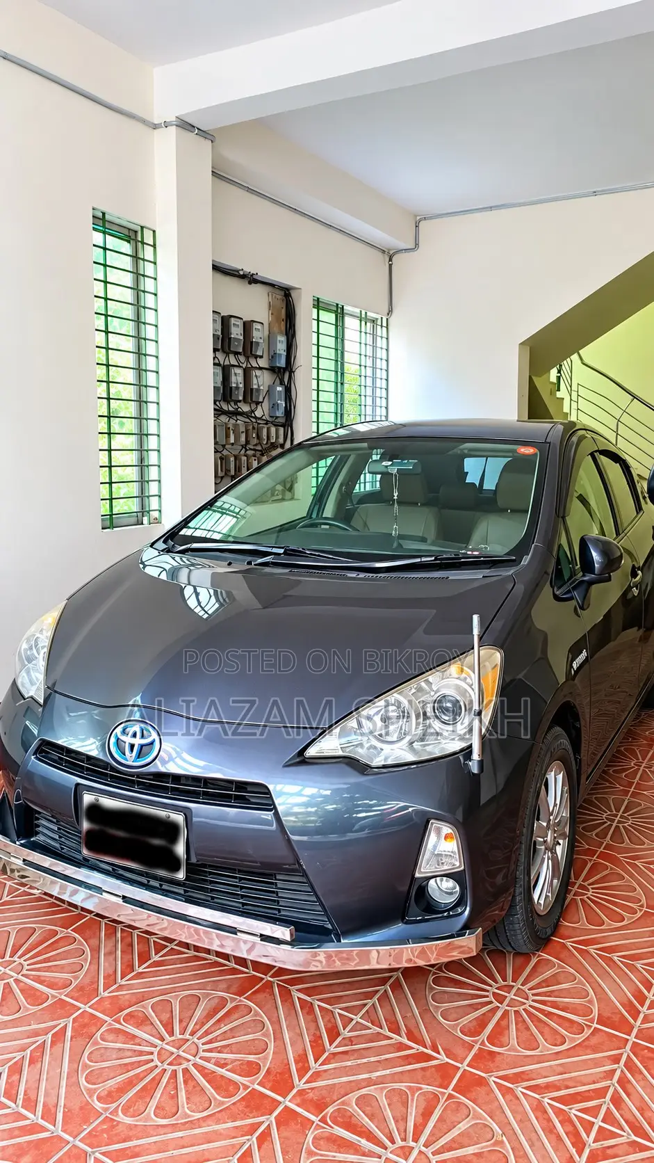 Toyota Aqua S 2014 Gray