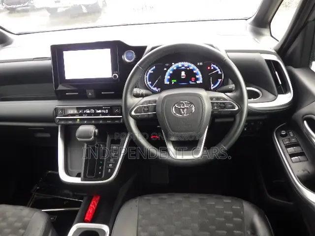 Toyota Voxy Hybrid S-Z 2WD 7-Seater 2022 Gray