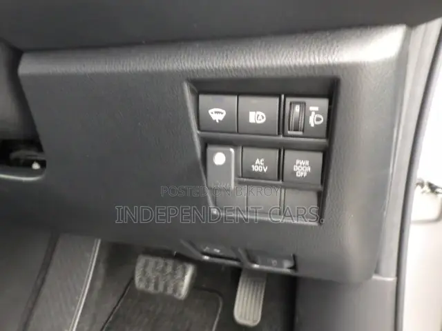 Toyota Voxy Hybrid S-Z 2WD 7-Seater 2022 Gray
