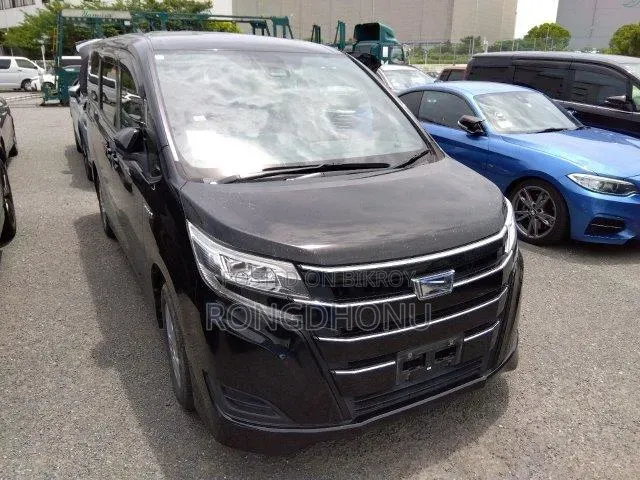 Toyota Noah 2.0 AWD (7 Seater) 2021 Black