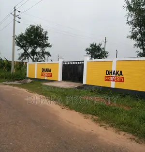 60ft 5 Katha Lake Park South at Sector-16/D