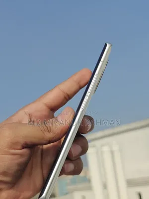 ভিভো এক্স৯০ ২৫৬ জিবি হোয়াইট