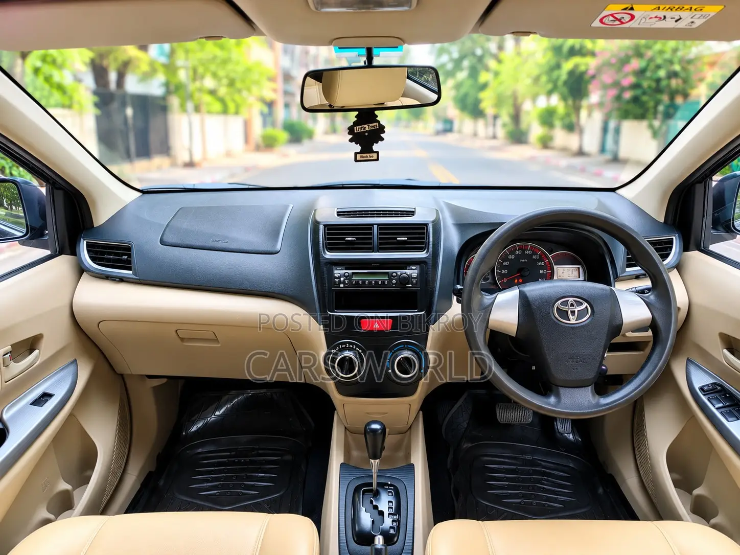 Toyota Avanza 2014 Black