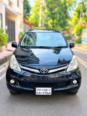 Toyota Avanza 2014 Black
