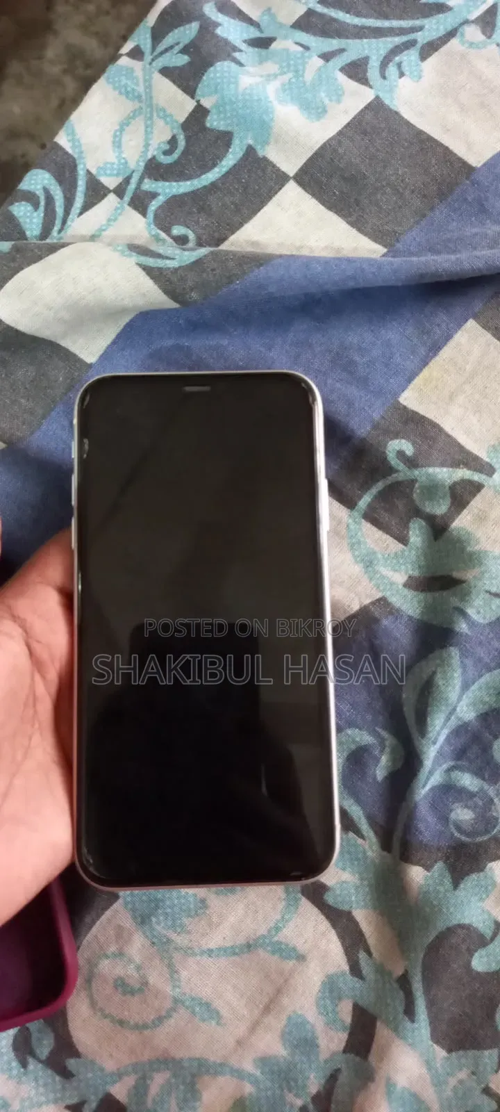 অ্যাপল আইফোন ১১ ৬৪ জিবি সাদা
