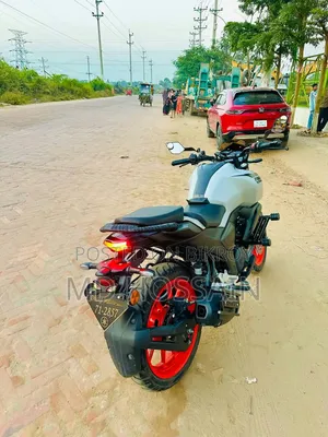 New Yamaha FZS V4 2025 White