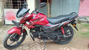 হোন্ডা এসপি ১২৫ ২০২৩ লাল