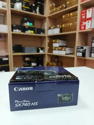 Canon PowerShot SX740 HS Silver
