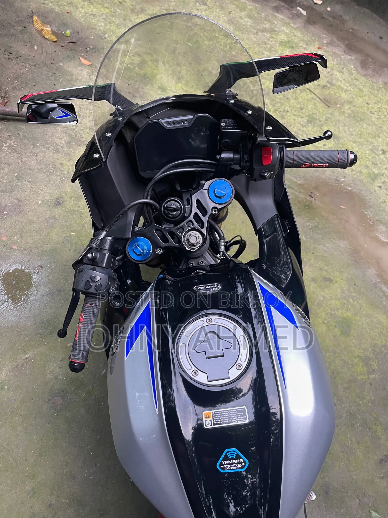 Yamaha R15M 2023 Black