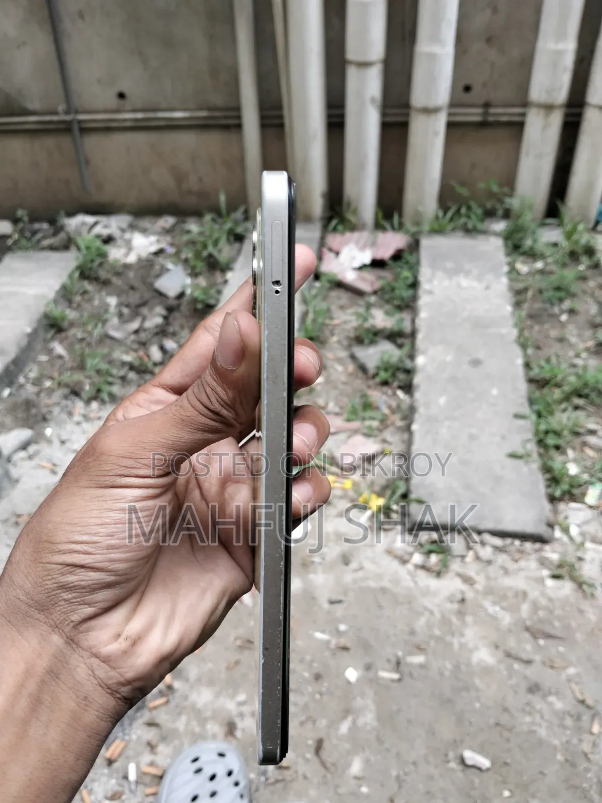 Realme C53 (India) 128 GB Yellow