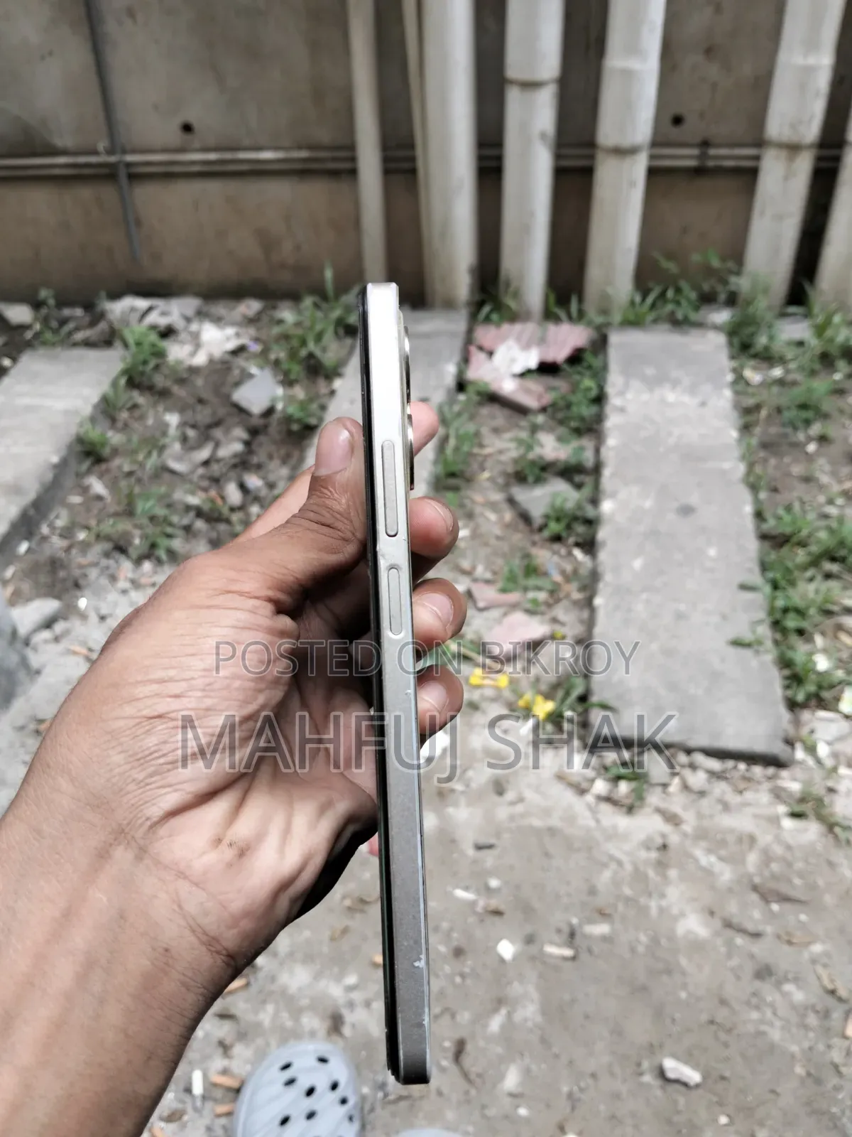 Realme C53 (India) 128 GB Yellow
