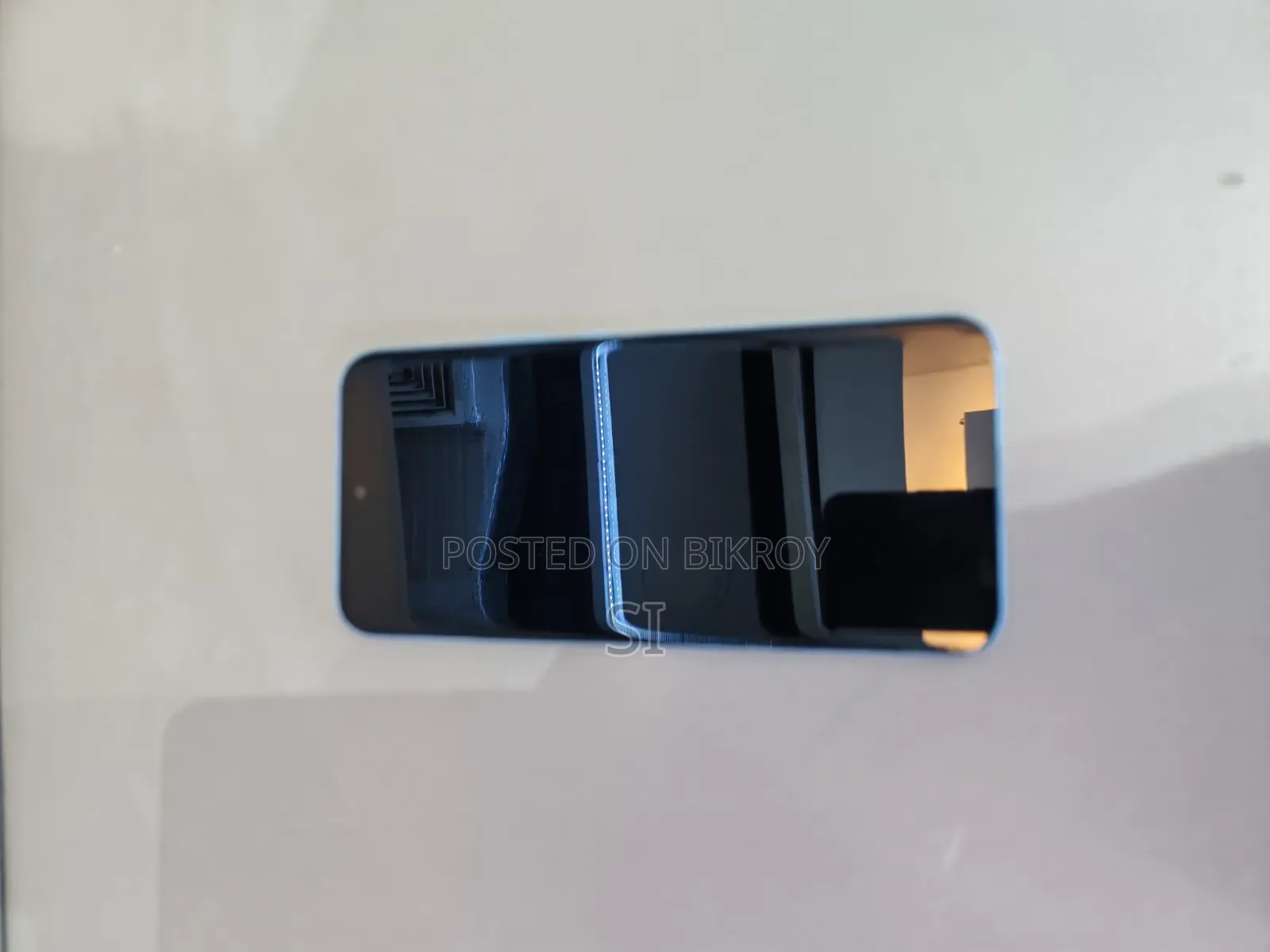 Tecno Pova Slim 5G 256 GB White