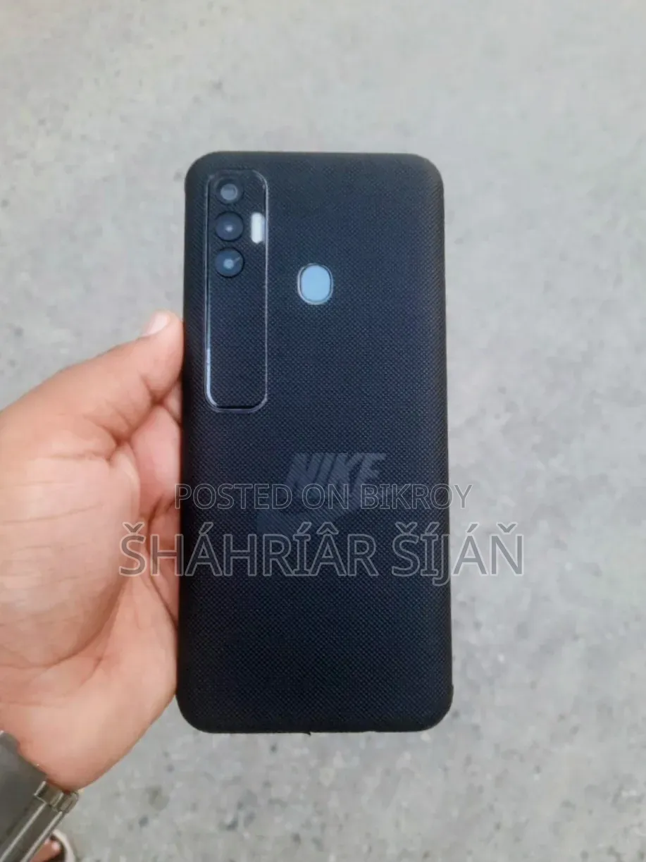Tecno Spark 7 Pro ৬৪ জিবি কালো