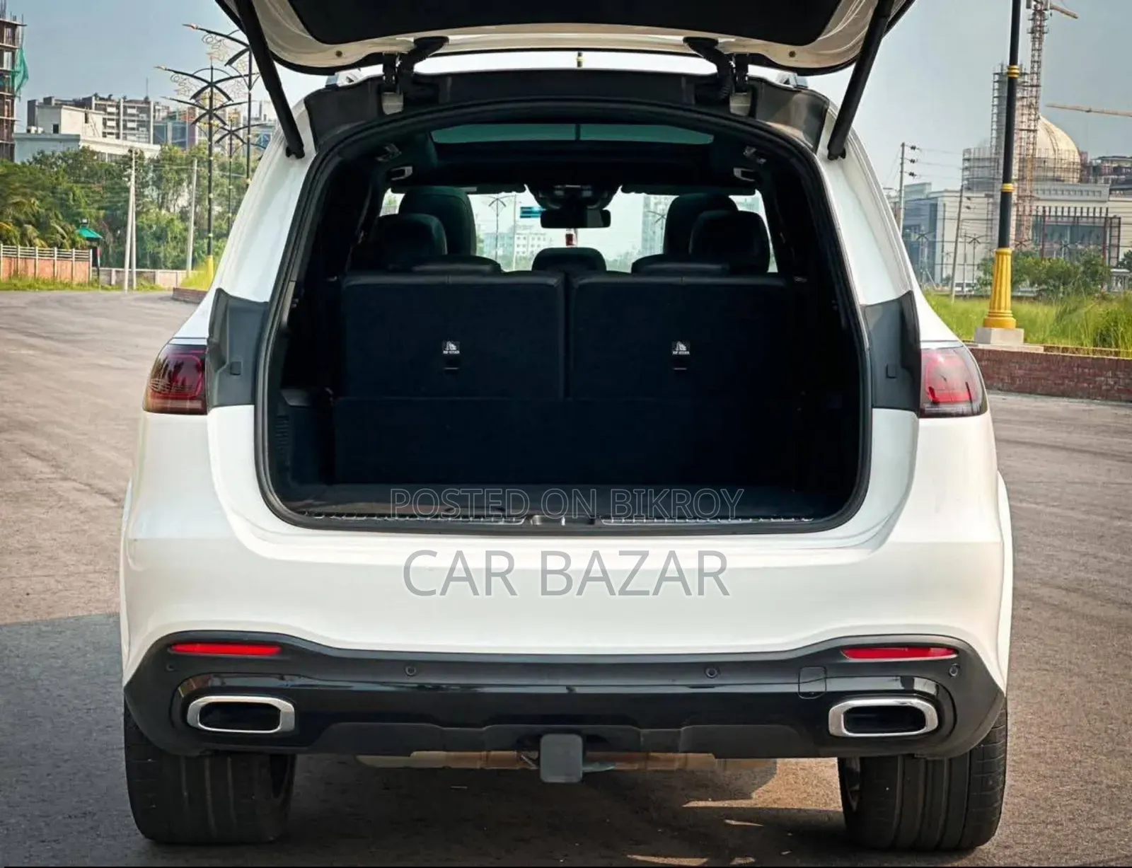 Mercedes-Benz GLS-Class GLS 400d 2021 সাদা