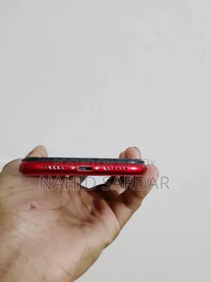 Apple iPhone 11 128 GB Red
