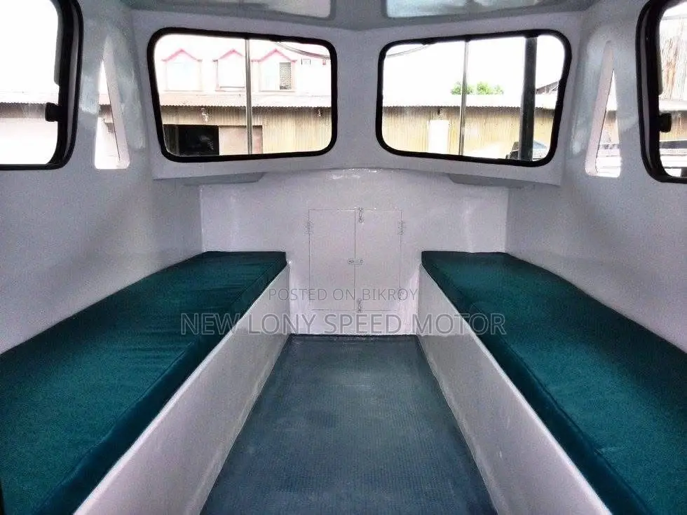 VIP FRP Cabin Cruiser