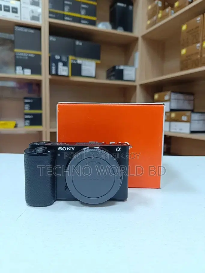 Sony ZV-E10 Kit 16-50mm Camera (Black) - Techno World BD