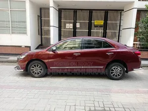 Toyota Premio 2017