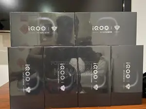New Vivo iQOO 15 256 GB White