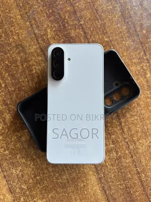 নতুন স্যামসাং গ্যালাক্সি এ৫৬ ২৫৬ জিবি হোয়াইট