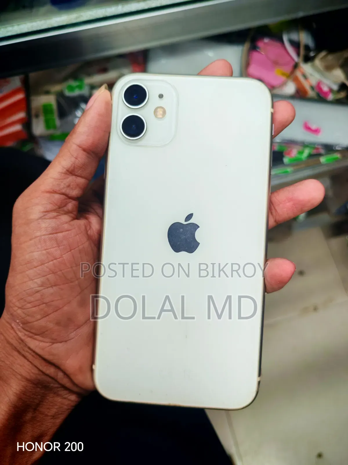 New Apple iPhone 11 128 GB White