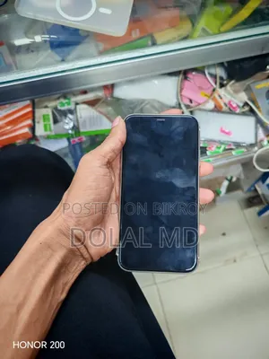 New Apple iPhone 11 128 GB White