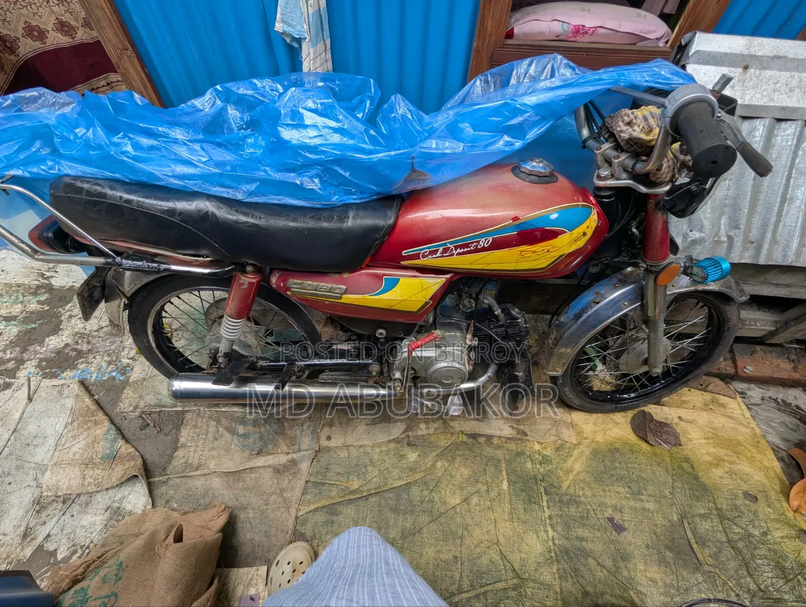 Motorcycle 2000 Red