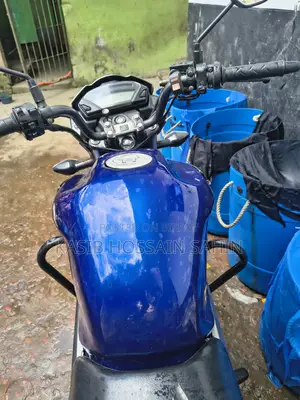 Honda CB 2018 Blue