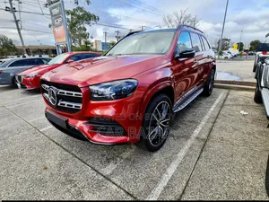 Mercedes-Benz GLS-Class GLS 400d 2022 Red