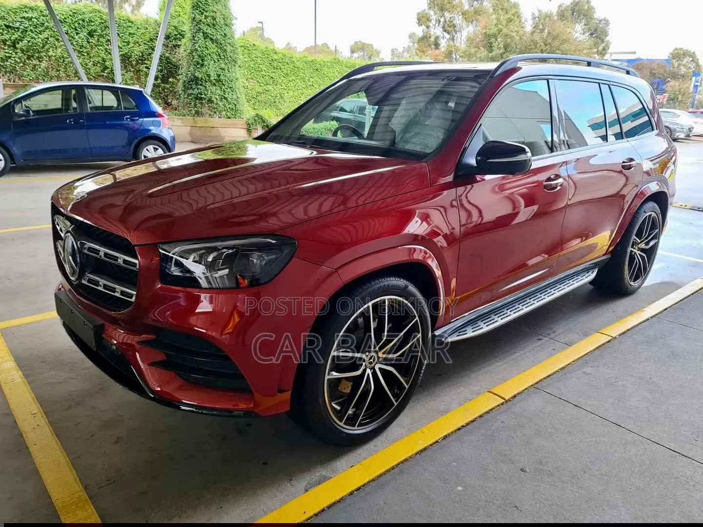 Mercedes-Benz GLS-Class GLS 400d 2022 Red