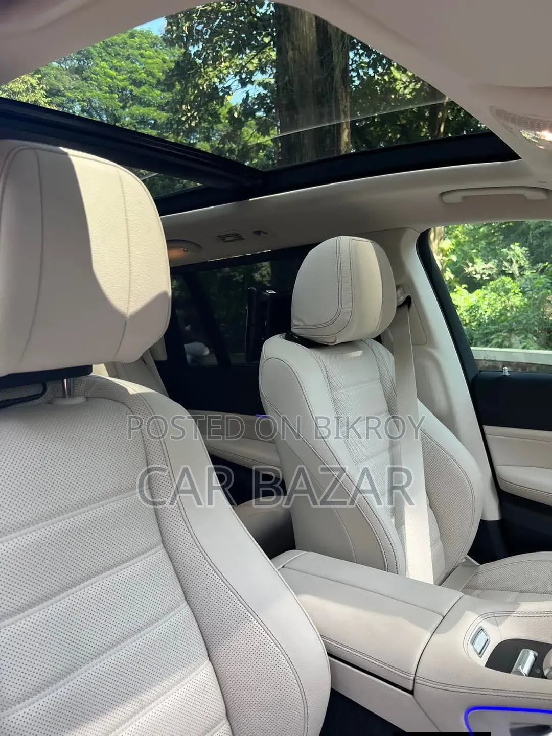 Mercedes-Benz GLS-Class GLS 400d 2022 Red