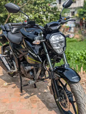 Suzuki Gixxer 2025 Black