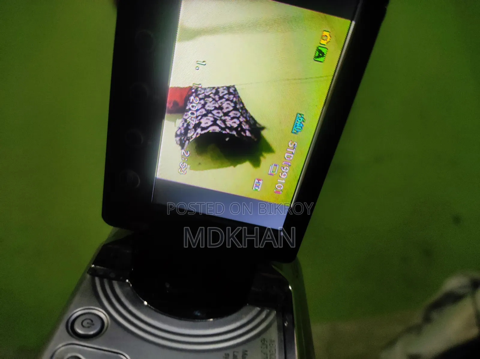 DSLR Video Camera