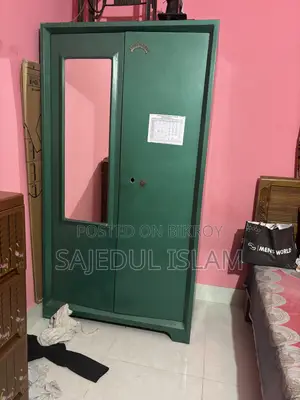 Almirah for Sale