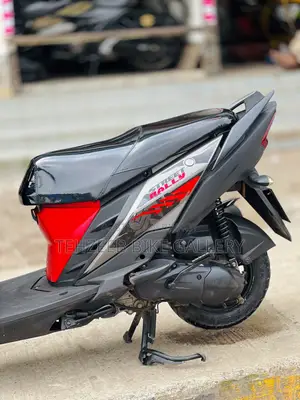 ইয়ামাহা রোড স্টার ২০২২ গ্রে